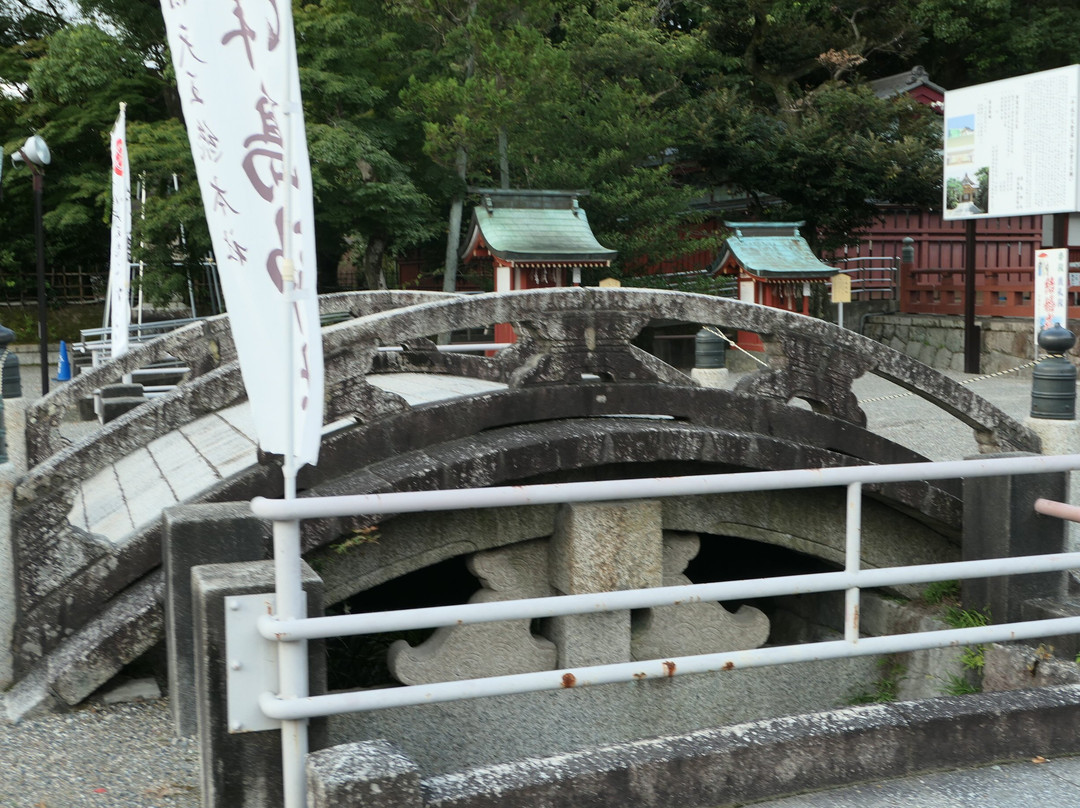 Tsushima Shrine景点图片