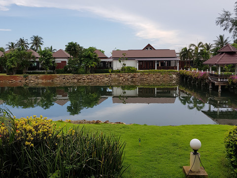 科隆普饶度假酒店主图