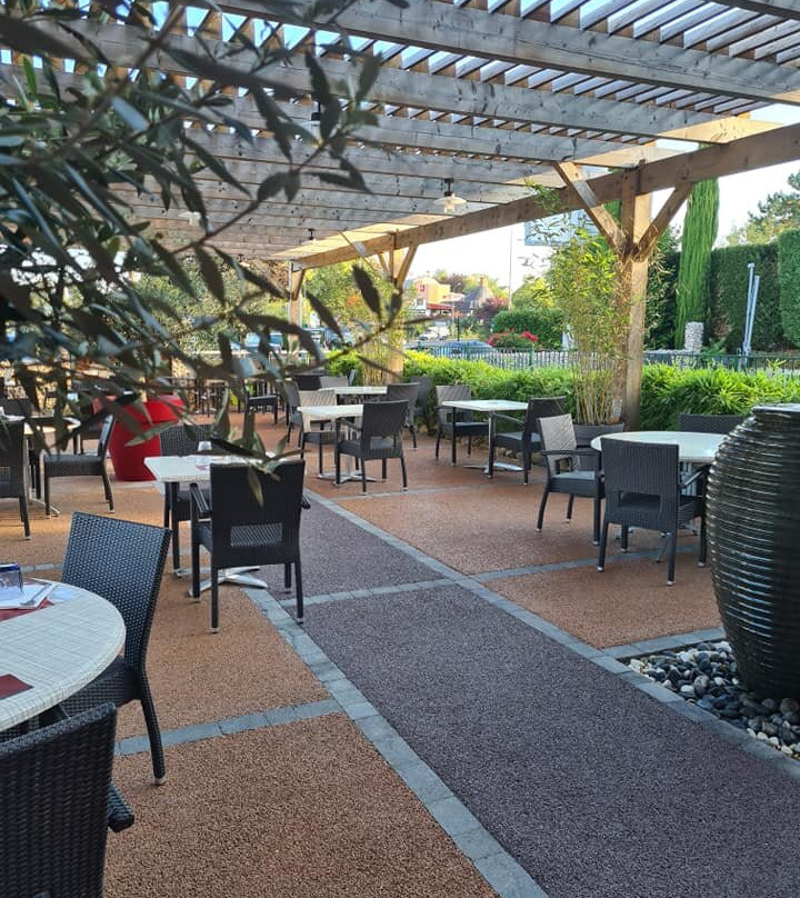Hôtel Ibis Chalon Europe主图