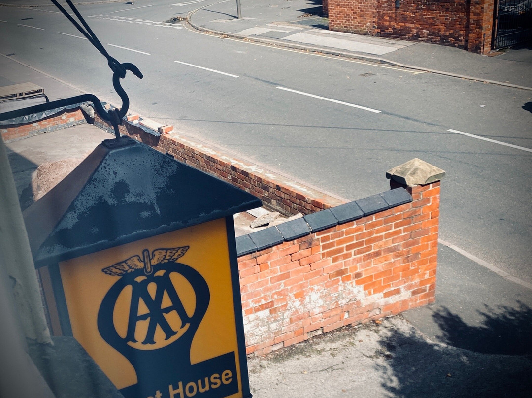 The Coach House主图