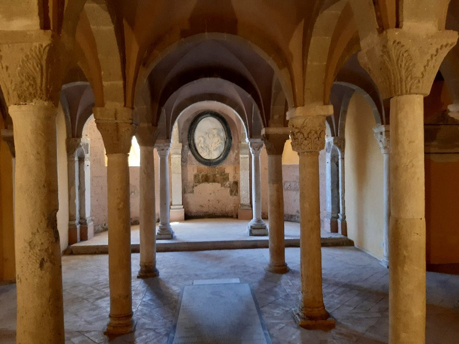 Civita Castellana Cathedral景点图片