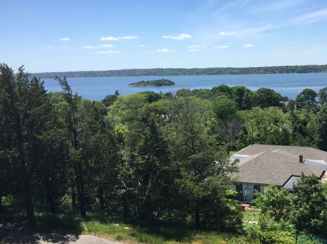 Fort Barton-Tiverton必去景点