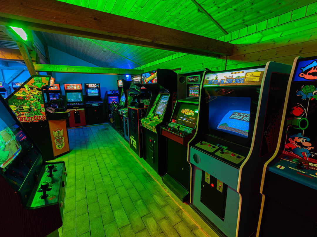 ArcadeHry-Unhost必去景点