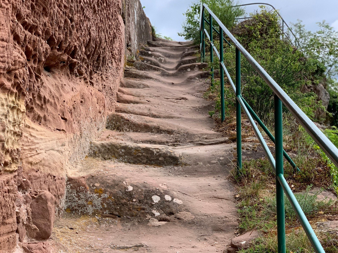 Burgruine Drachenfels-Busenberg必去景点