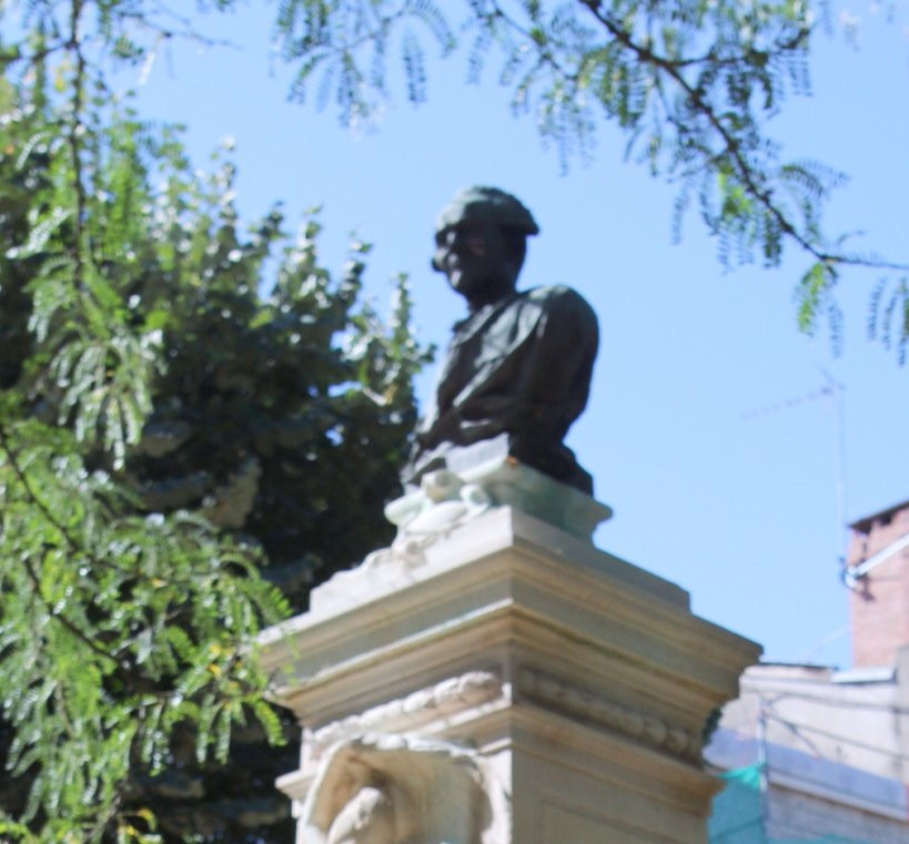 Monument à Joseph Jérôme de Lalande景点图片