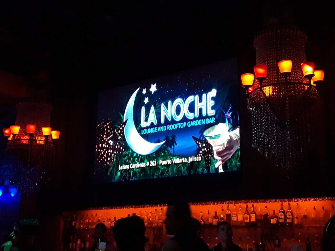Bar La Noche景点图片