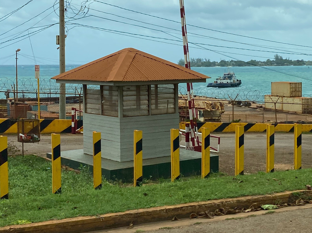 irie mon links tours-蒙特戈贝必去景点