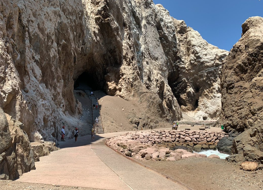 Cuevas de Anzota-阿里卡必去景点