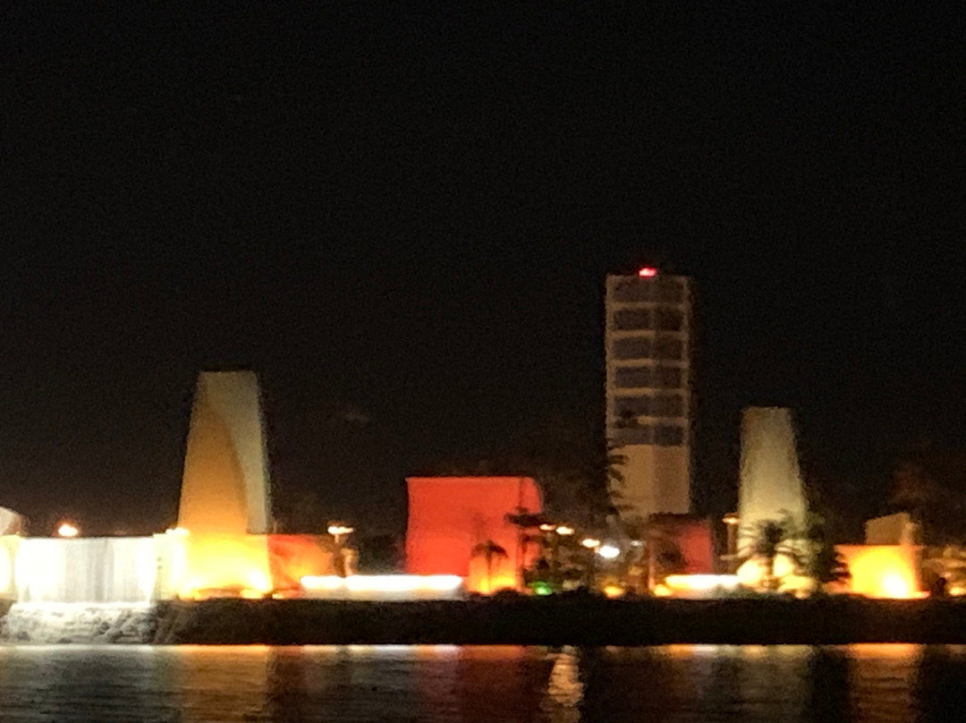 The Pike Outlets-长滩必去景点