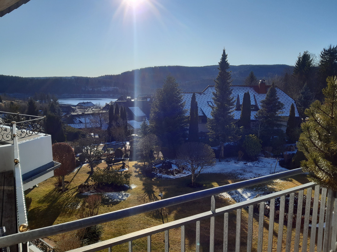 施卢赫湖弗洛拉公园酒店主图