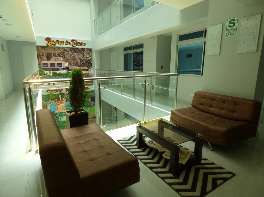 Real Palace Churin主图