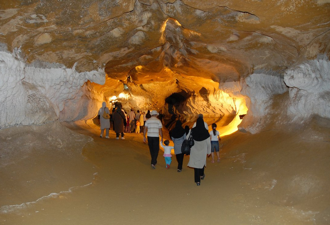Katalekhor Cave景点图片