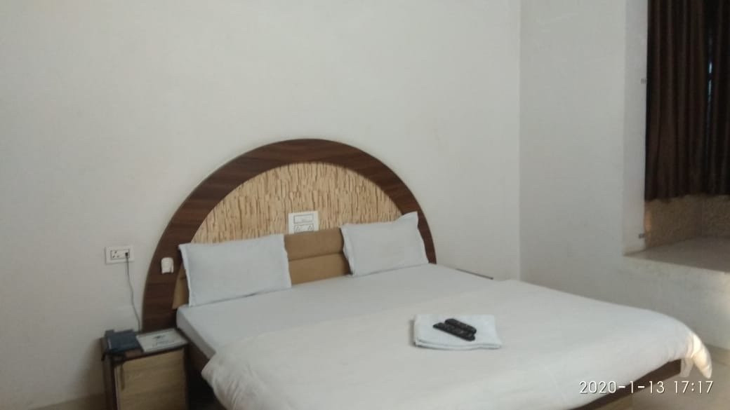 Roop Shree Hotel主图