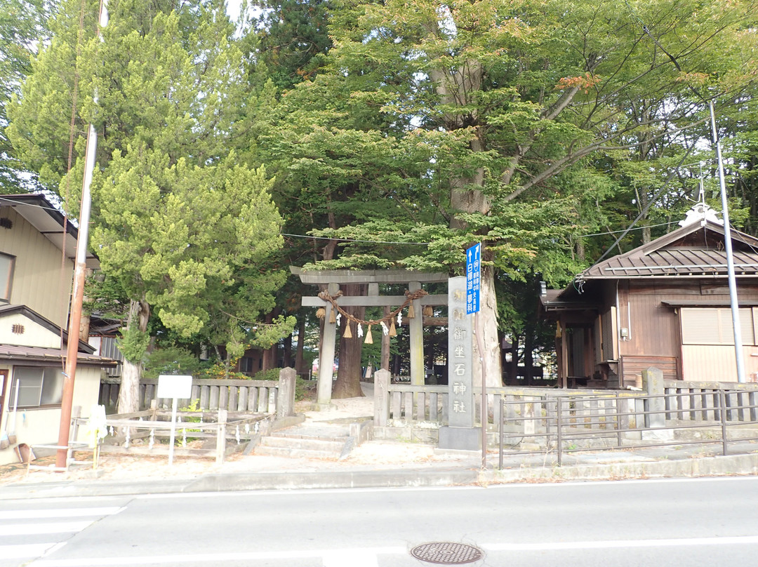 Gozanoishi Shrine-茅野市必去景点