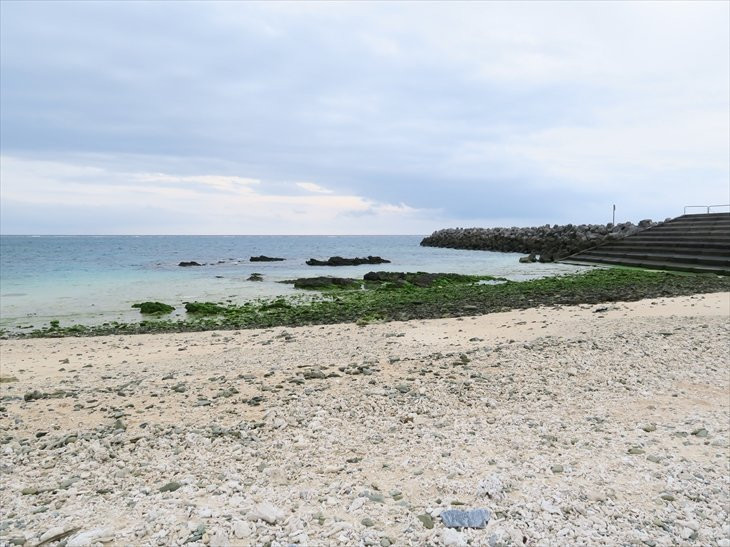 Akasaki Beach景点图片