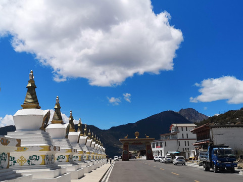 Trippest Travel-丽江市必去景点