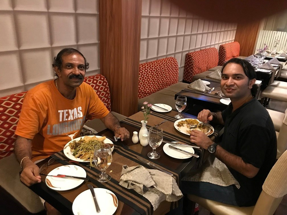 卡图纳亚克华美达机场酒店主图