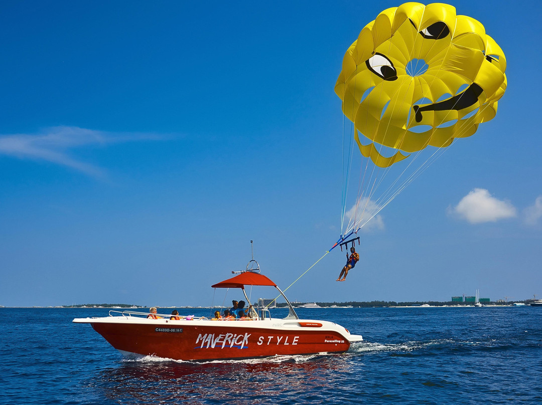 Maverick Style Water Sports at Kurumba Maldives景点图片