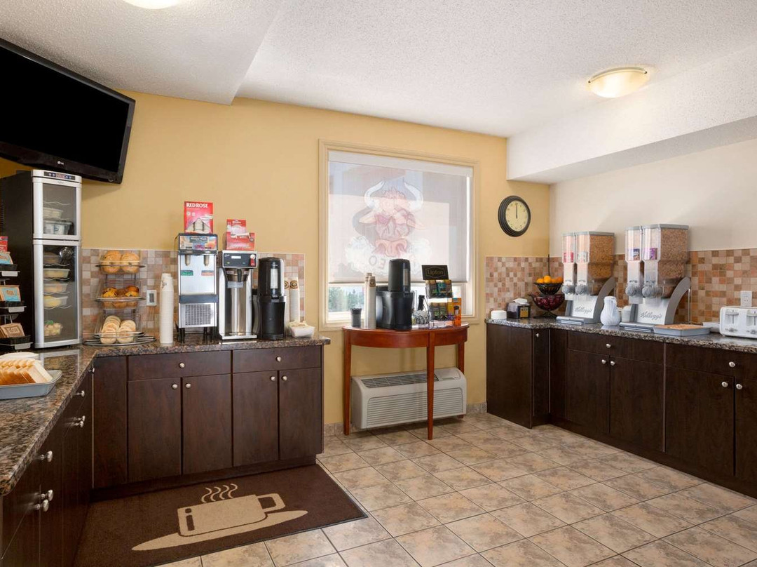 Days Inn by Wyndham Bonnyville主图