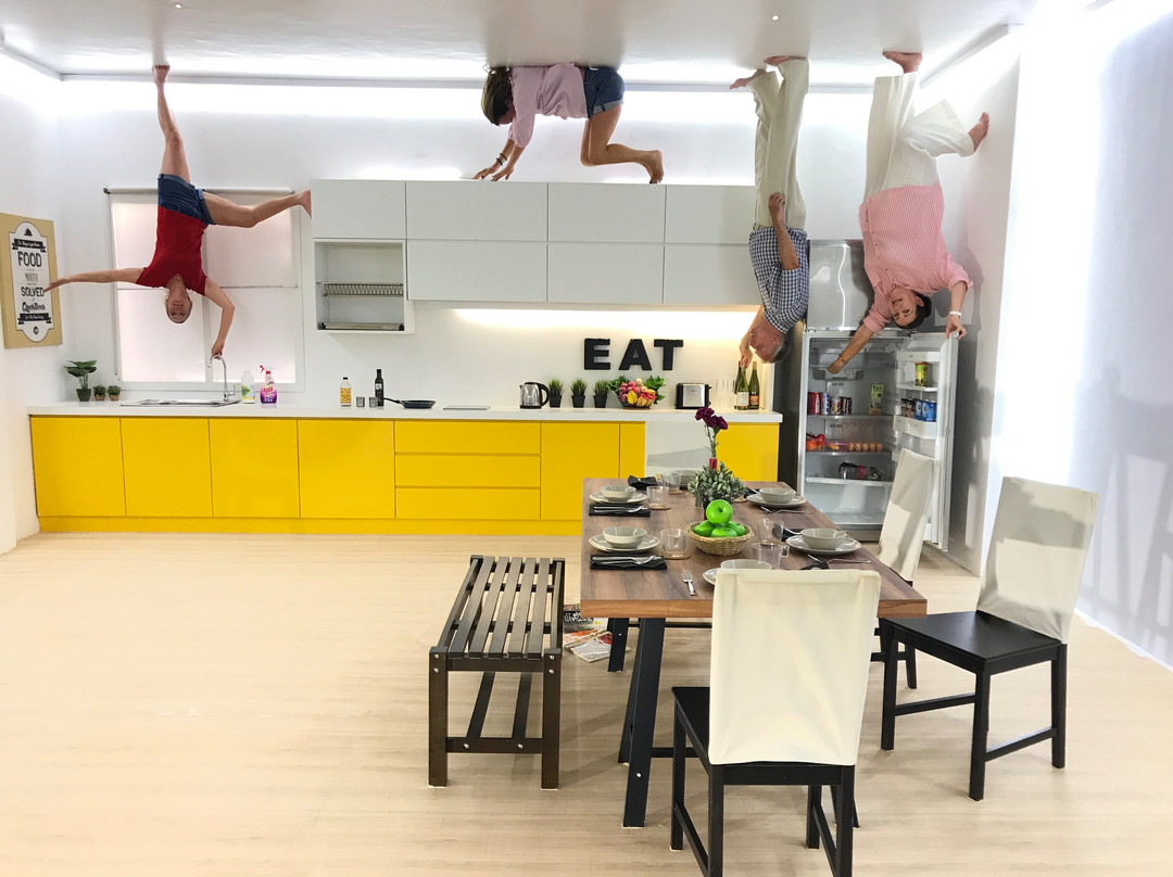 Upside Down House Kuching-古晋必去景点