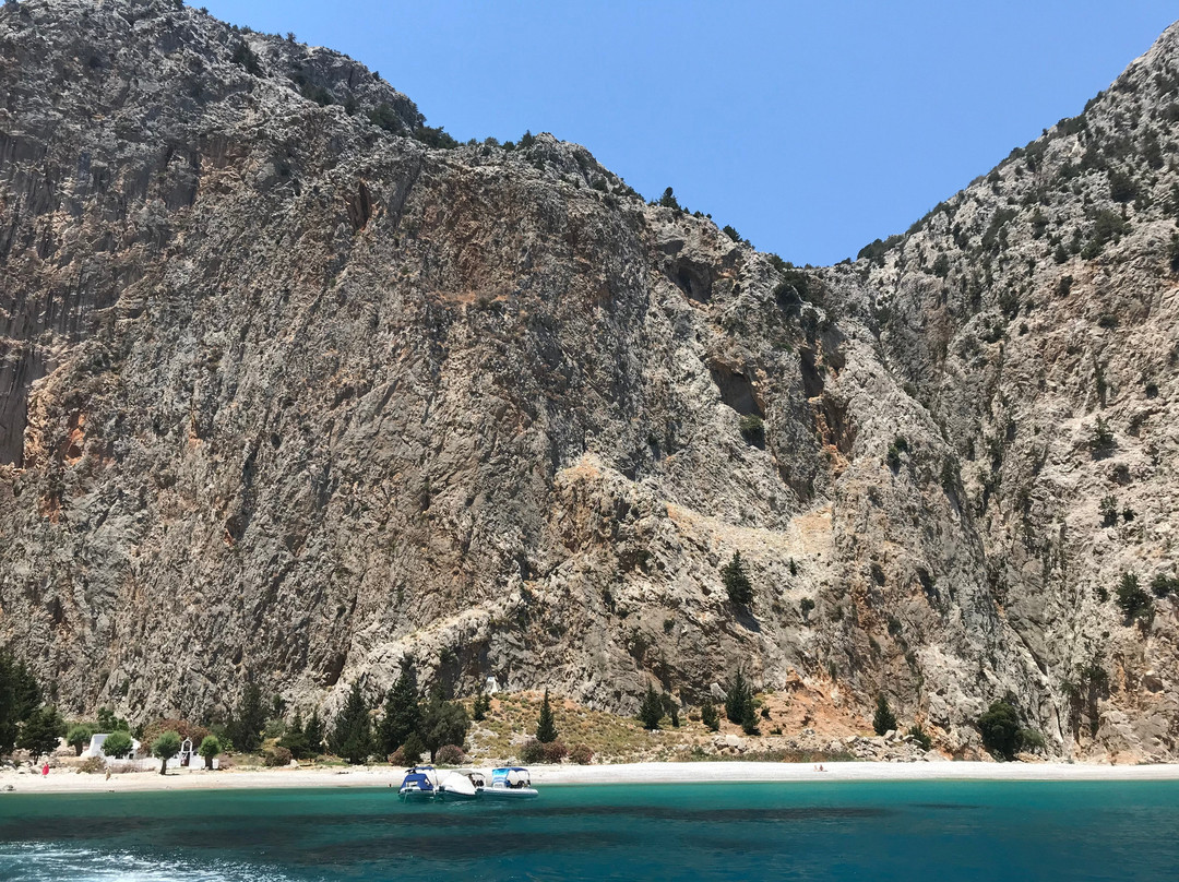 Agios Georgios Dysalona Beach-Symi必去景点