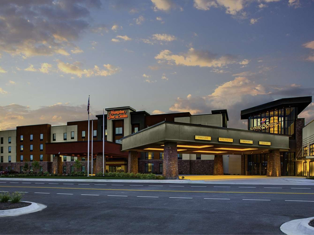 Hampton Inn & Suites Pittsburg Kansas Crossing主图