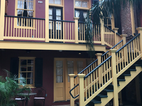 奥利维尔家酒店主图