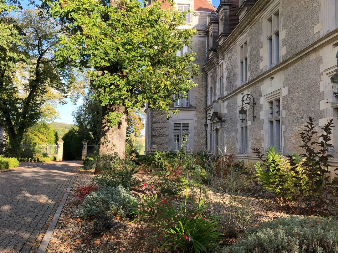 雷德庞当斯德蒙雷库酒店主图