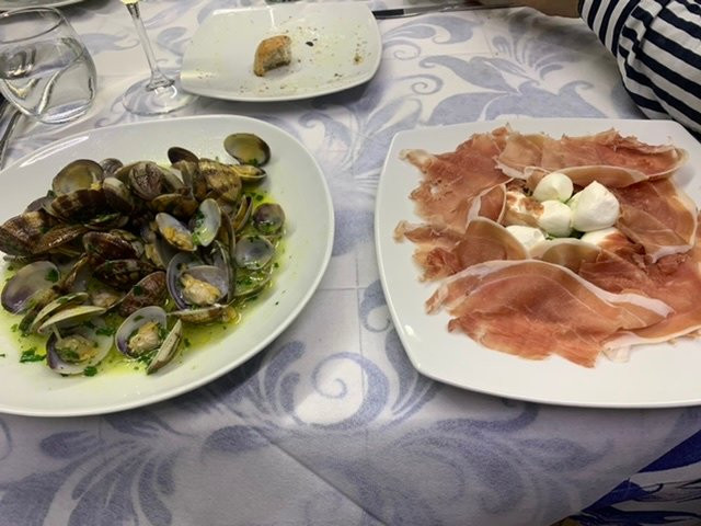 Don Mimi Restaurant & Pizza