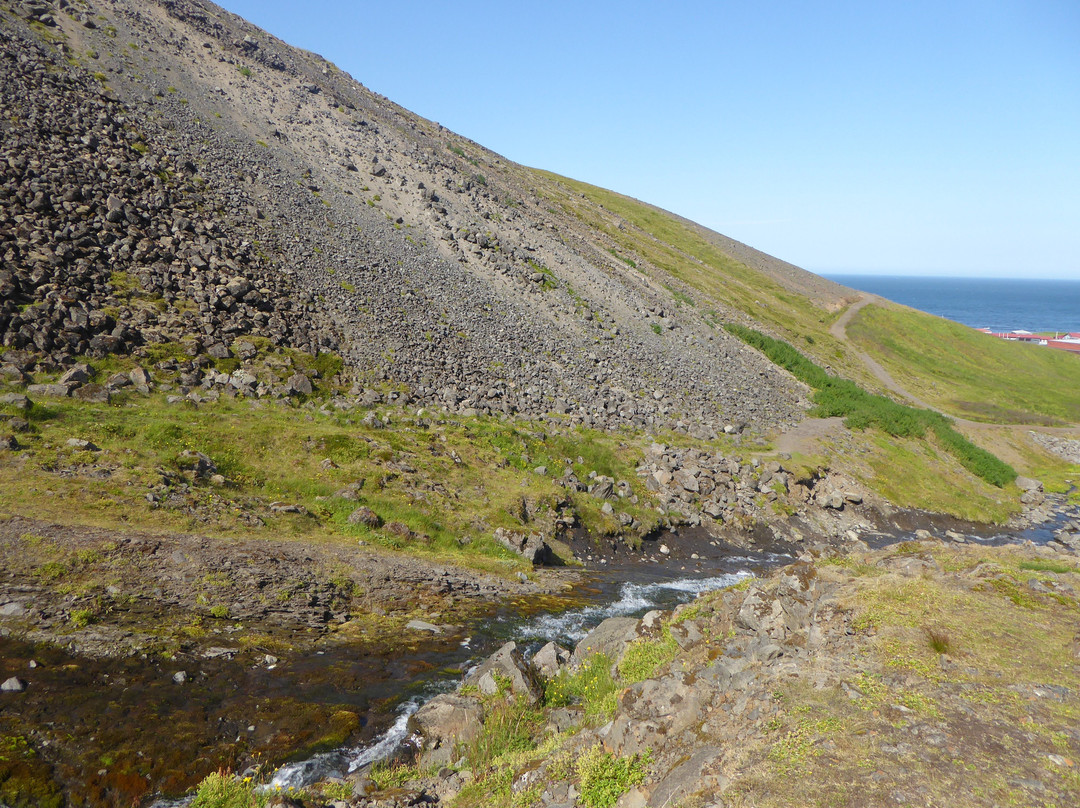 Bæjarfoss-Olafsvik必去景点