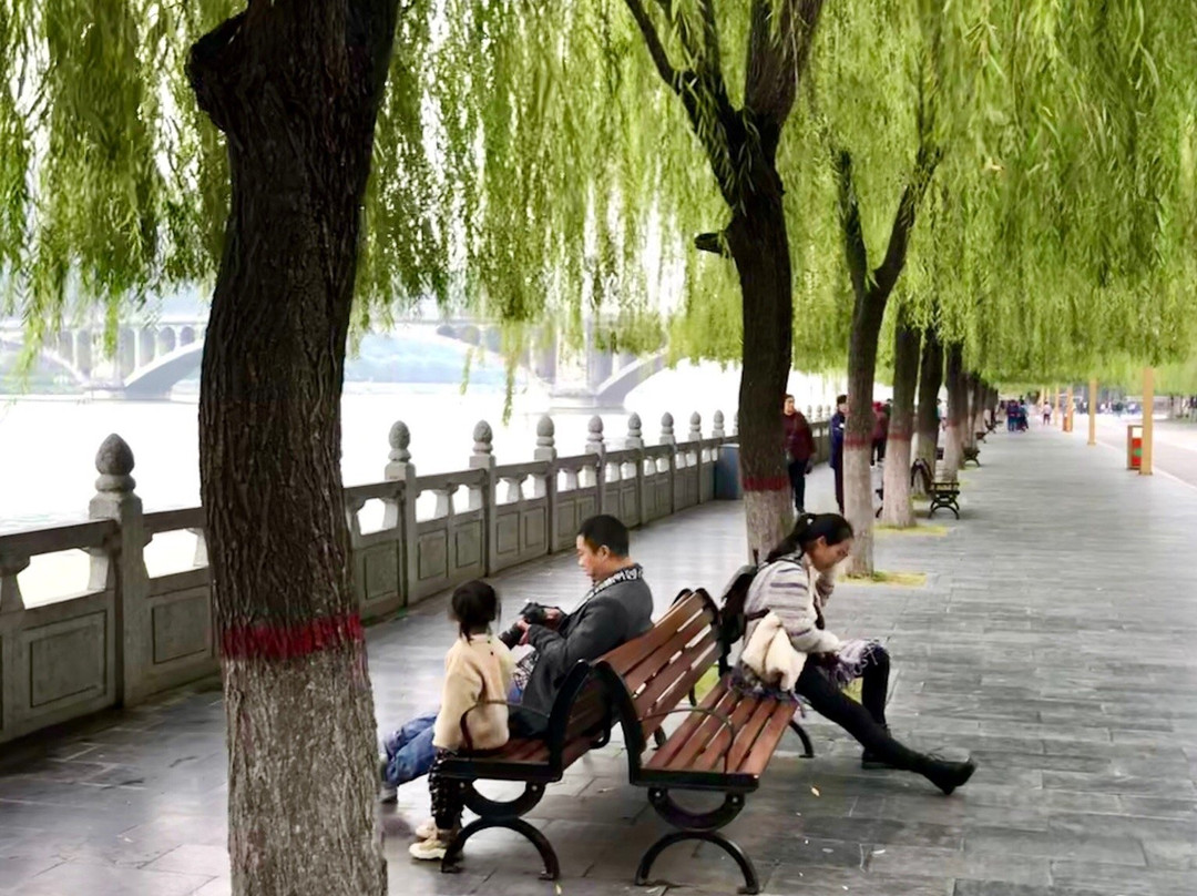 龙门桥-洛阳市必去景点