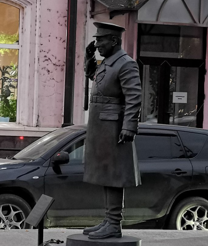 Uncle Kolya, Monunment to a State Traffic Inspector景点图片