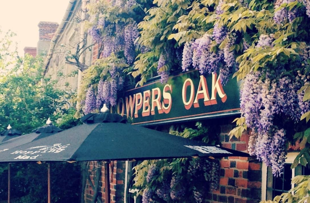 Cowpers Oak (Weston Underwood)餐厅/美食点评 餐厅地址/餐厅电话/餐厅周边信息/餐厅推荐菜