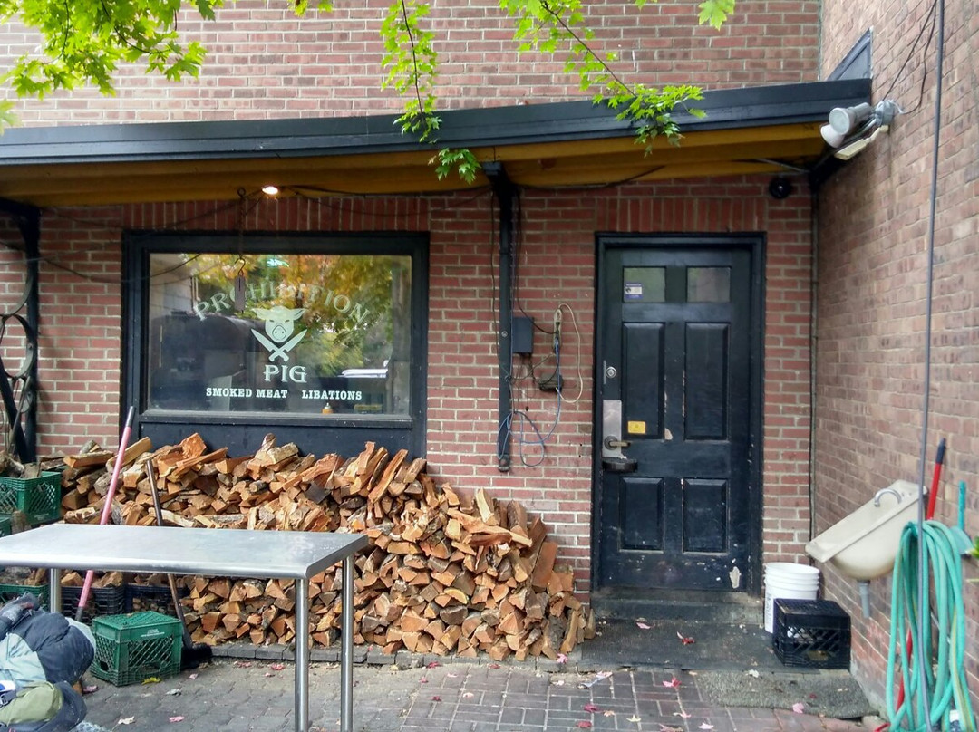 Prohibition Pig-沃特伯里必去景点