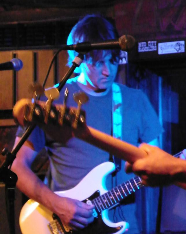 Belvidere Center旅游景点-Snow Shoe Lodge & Pub