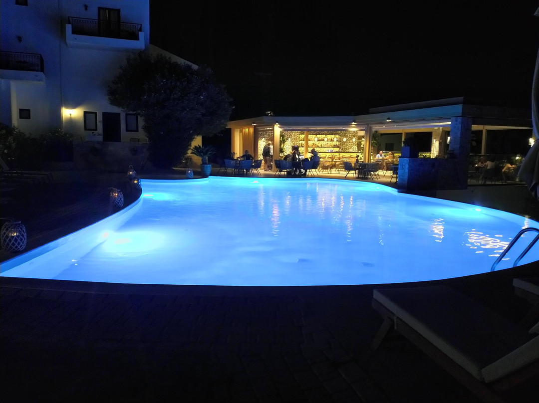 Creta Blue Hotel & Suites主图