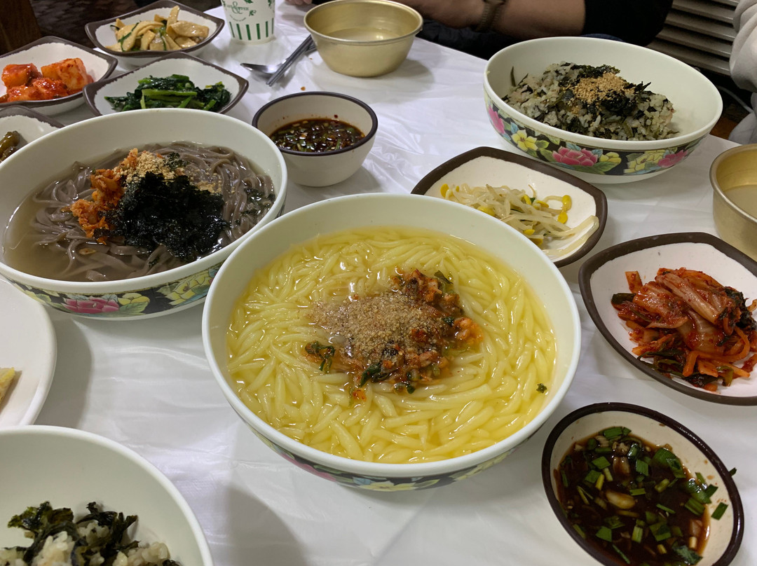 예림식당