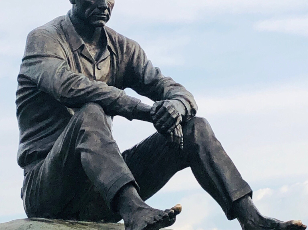 Monument to Shukshin景点图片