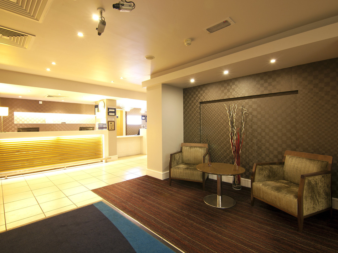 伦敦克罗伊登智选假日酒店主图