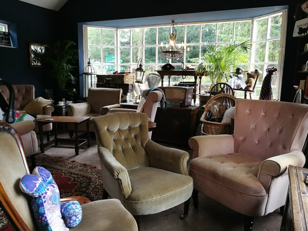 Farlington餐馆和美食-Miss Daisy's Tearoom at Sutton Park