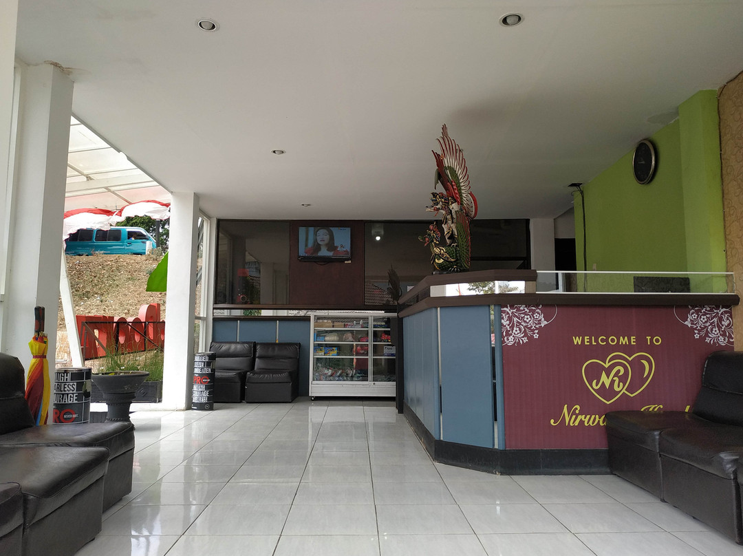 Hotel Nirwana Batu主图