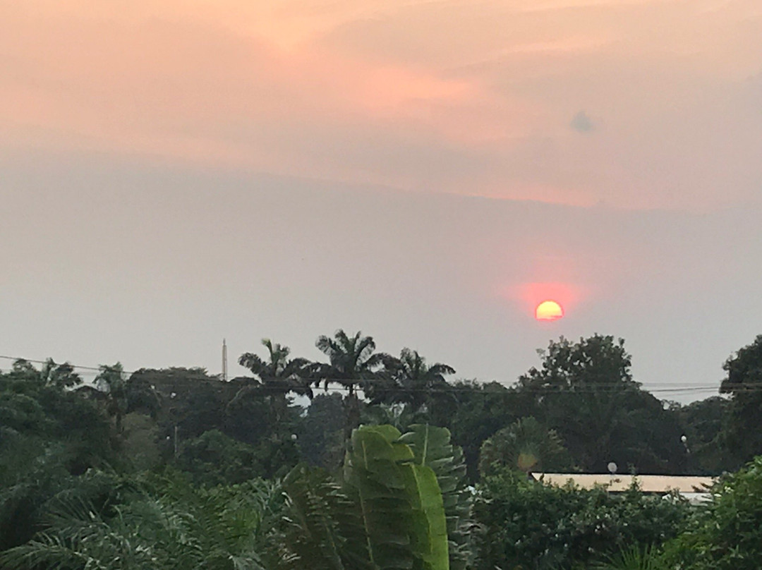 K-Cinq (Km-5 Intersection)-班基必去景点