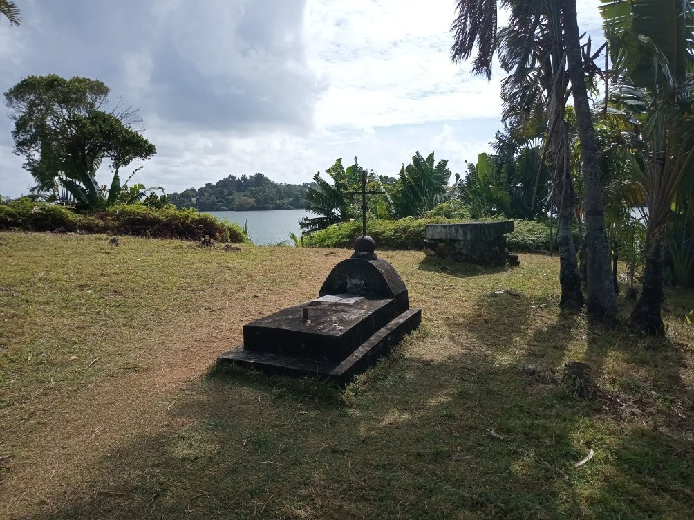 Pirate Cemetery on Nosy Boraha景点图片