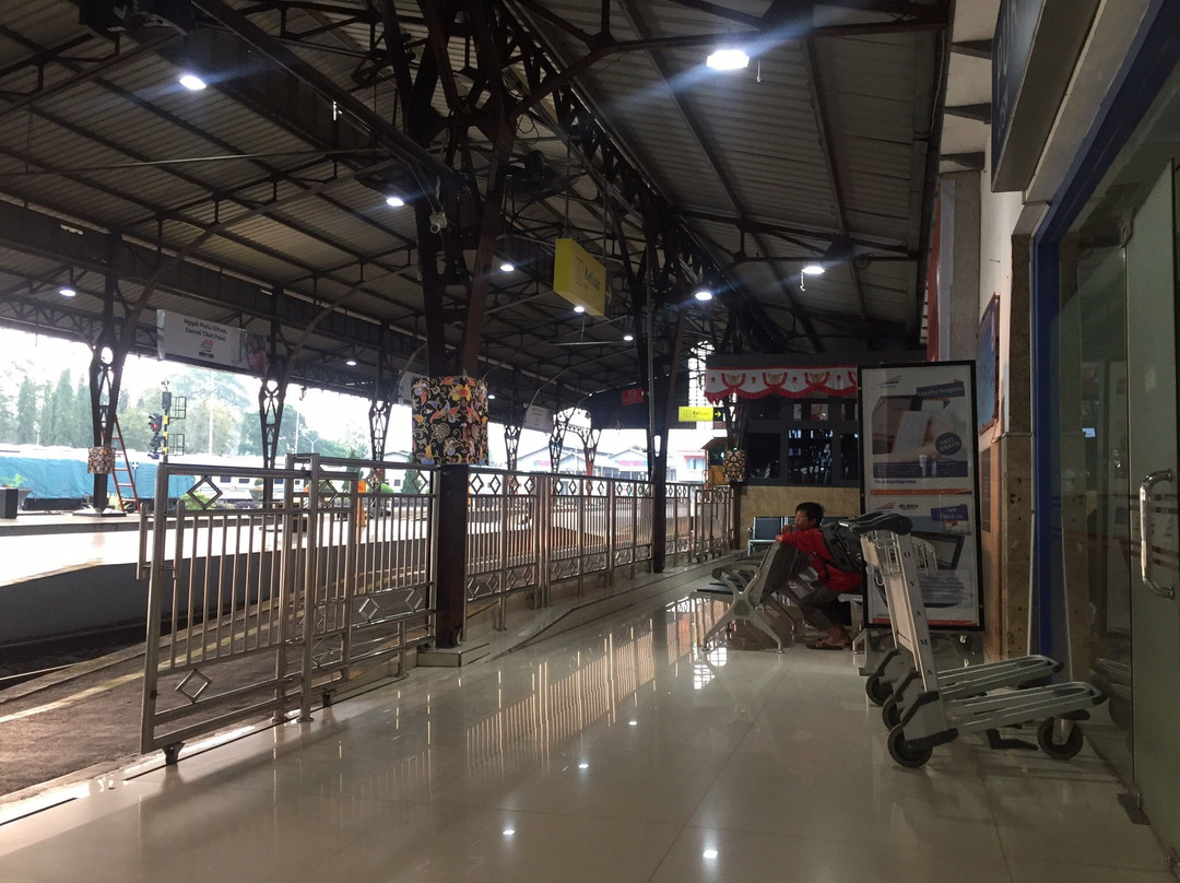 Purwokerto Station景点图片