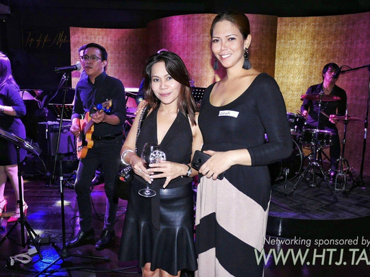 Top of the Alpha-马卡蒂必去景点