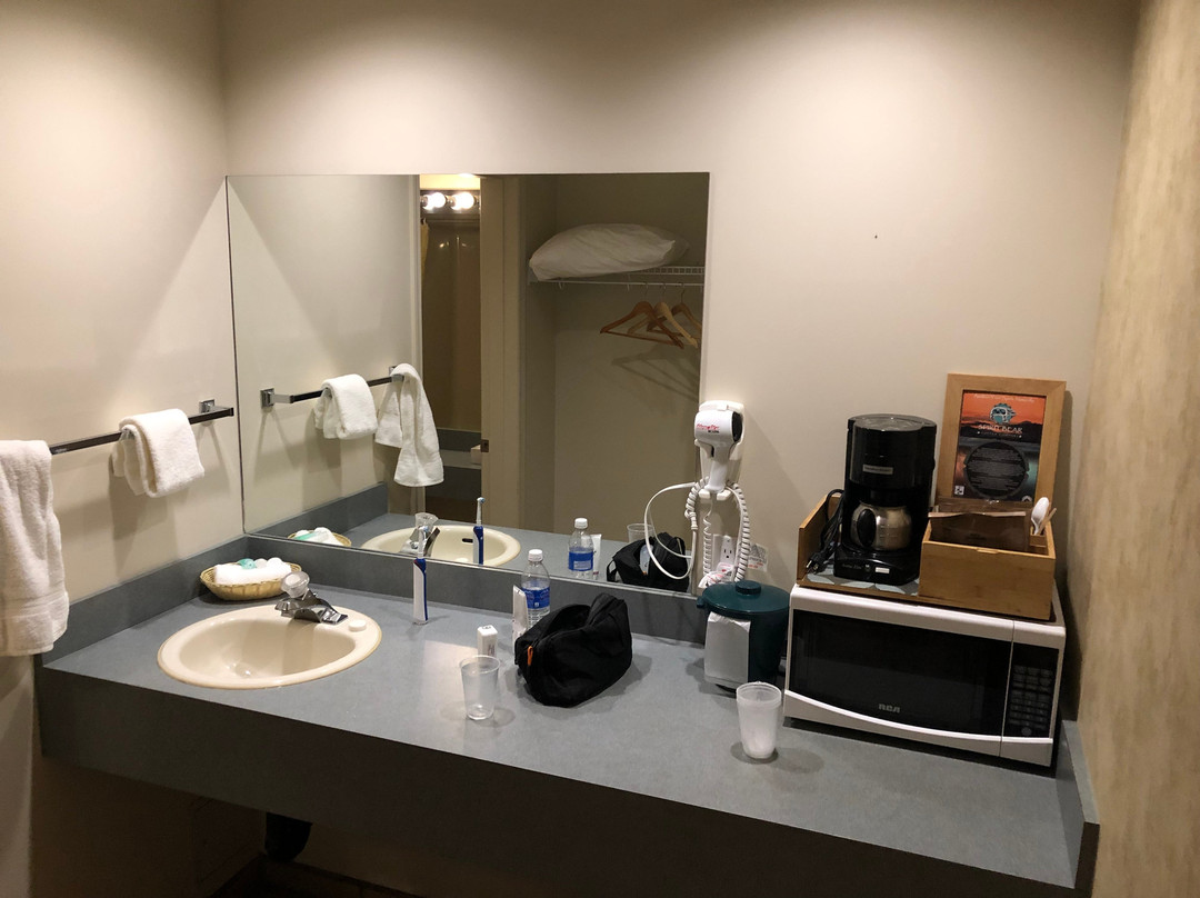 卡里布旅馆主图