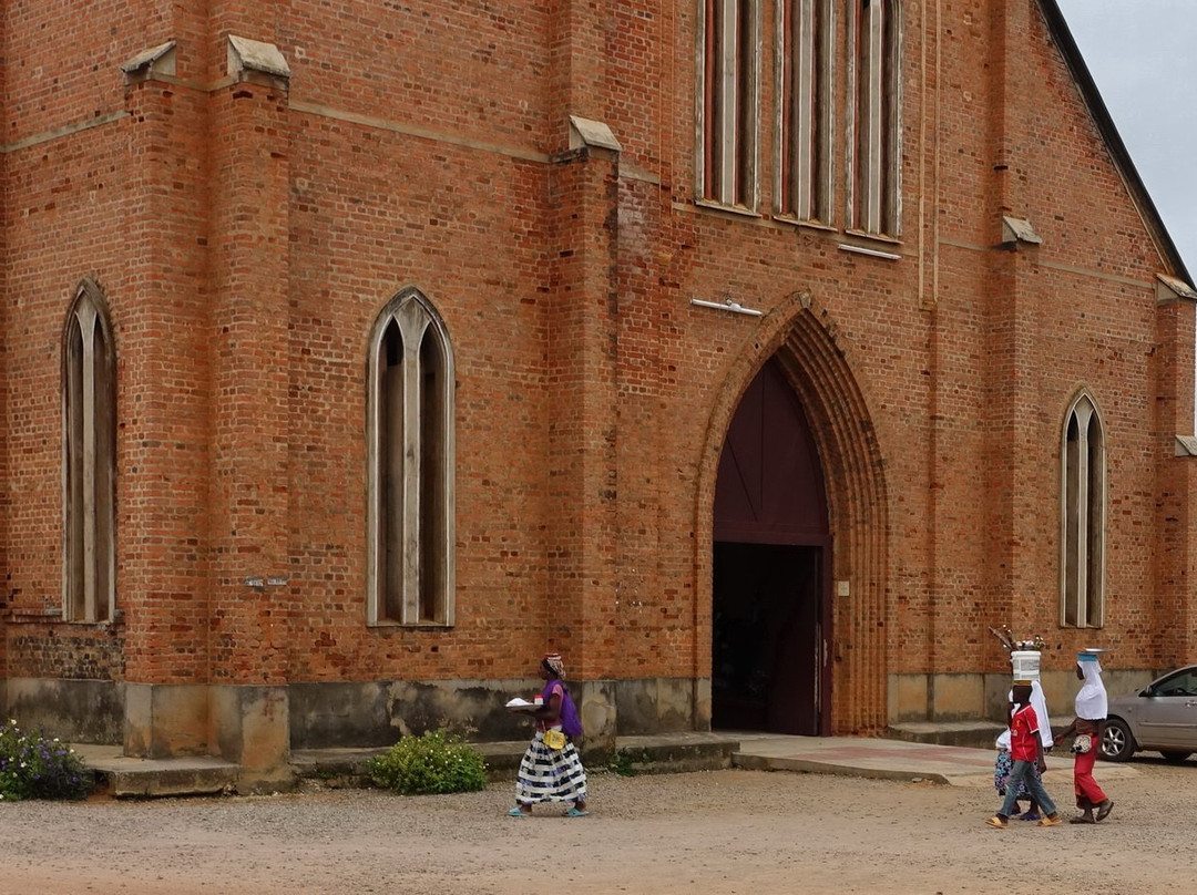 Cathèdrale Notre Dame du Rosaire-Mbalmayo必去景点