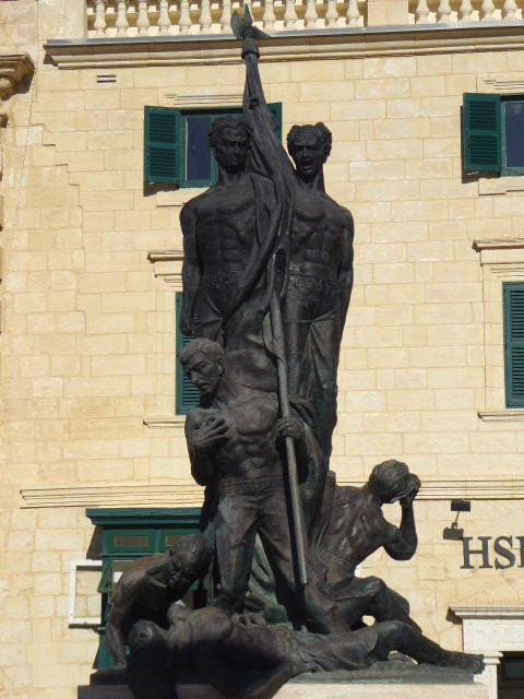 St George Square-瓦莱塔必去景点