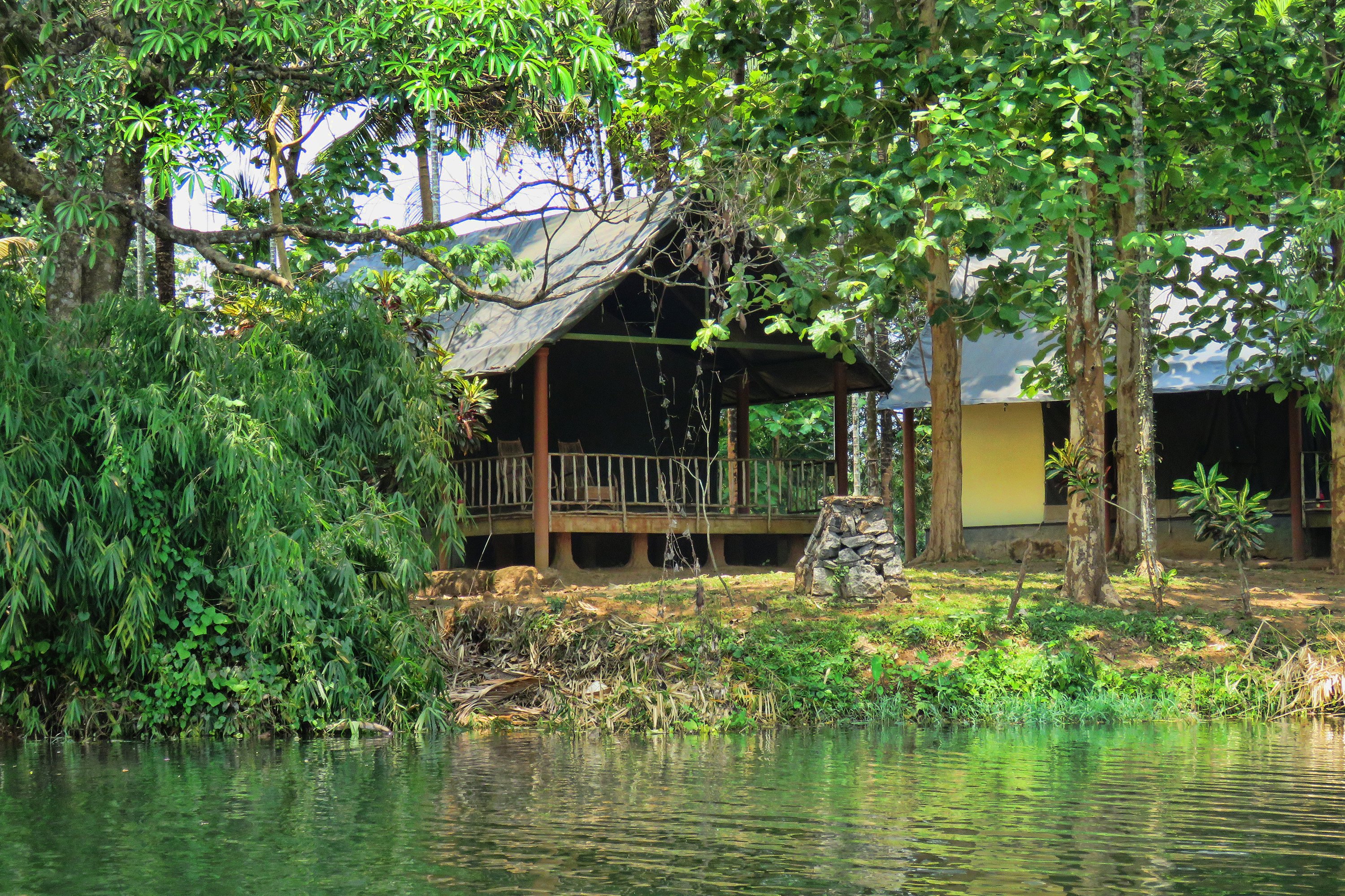 Amritara Riverside Camp-官方