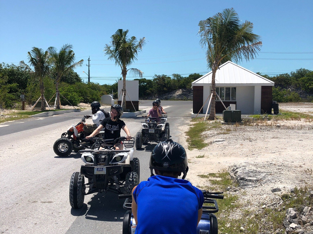 Fun Ride Tours TCI-The Bight Settlement必去景点
